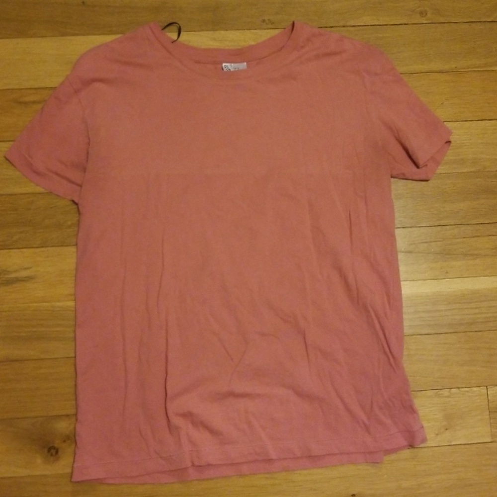Basic pink t shirt